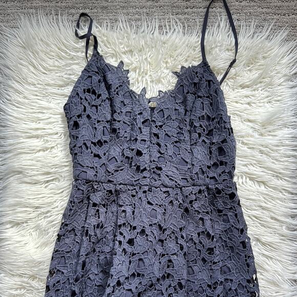 Astr The Label Lace A-Line Midi Dress Navy - Picture 9 of 12